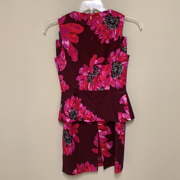 Trina Turk Fuchsia / Pink  Floral Skirt Set - Picture 3 of 14